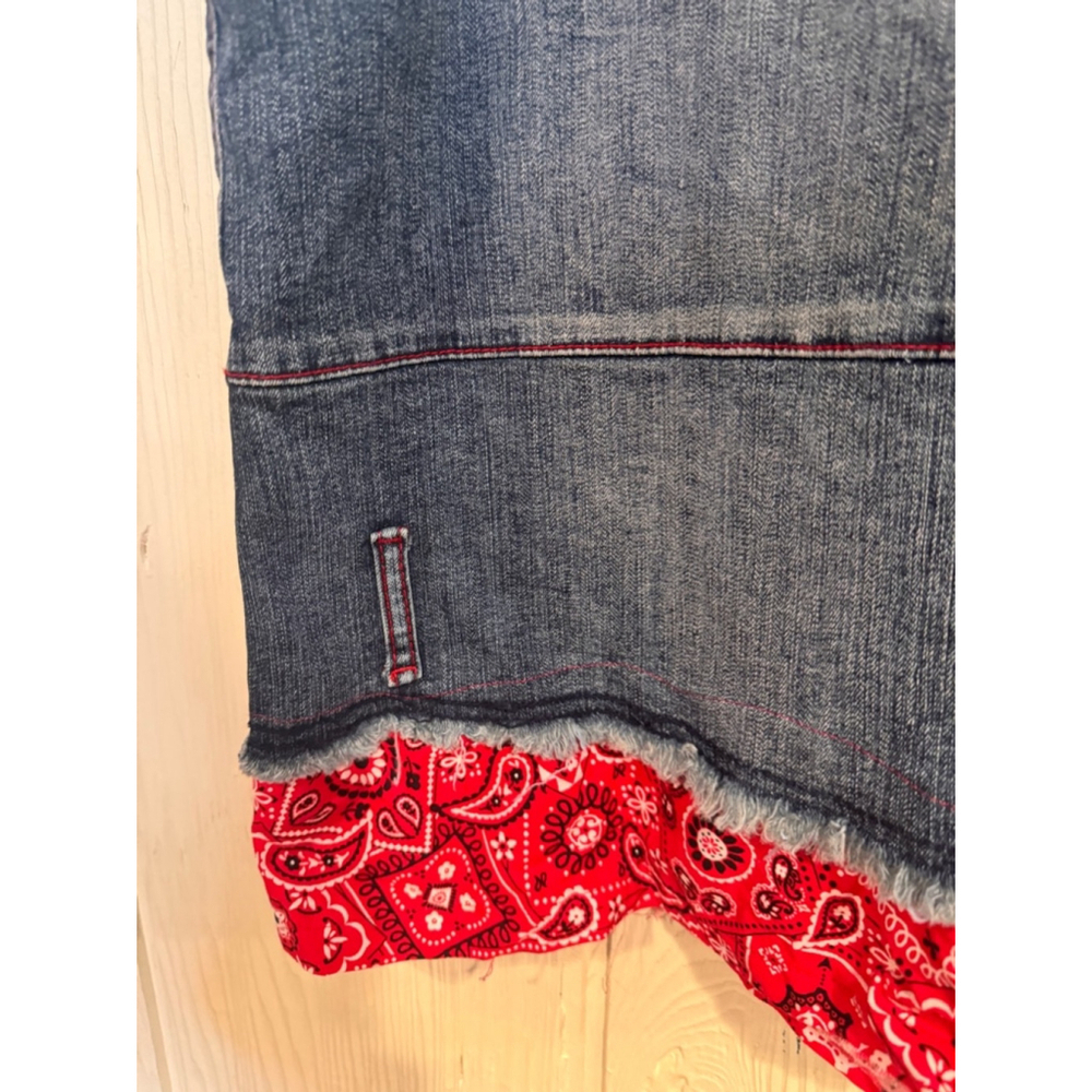 Crest Jeans Denim Skirt Bandana Ruffle Trim Size 19 20 - Picture 6 of 11